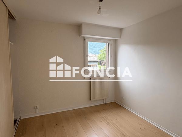 Location Appartement 3 pièces 76.27 m² - Cluses 74300