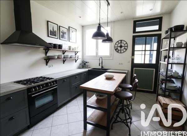 Maison à vendre 6 pièces 163 m² Dreux