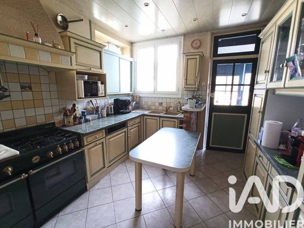 Maison à vendre 6 pièces 163 m² Dreux
