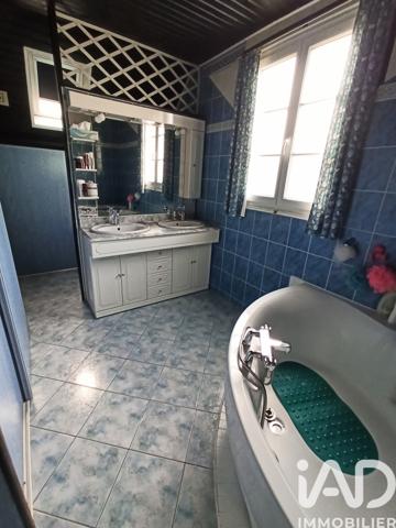Maison à vendre 6 pièces 163 m² Dreux
