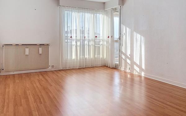 Appartement à vendre    3 pièces • 80,34 m2 La Rochelle