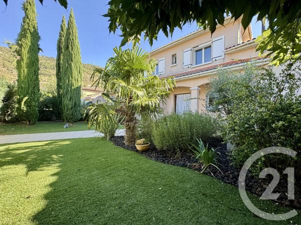 Maison à vendre  6 pièces - 173,27 m 2   ST AFFRIQUE  - 12