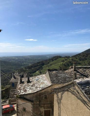 Sant'Andréa-di-Cotone (20221) Maison de village T3 de 89m2