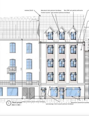 Terrain commercial de 140 m²