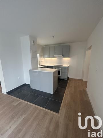 Appartement à vendre 4 pièces 64 m² Courbevoie