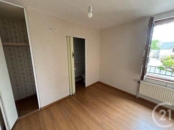 Maison à vendre  11 pièces - 260 m2 INGRANDES - 86