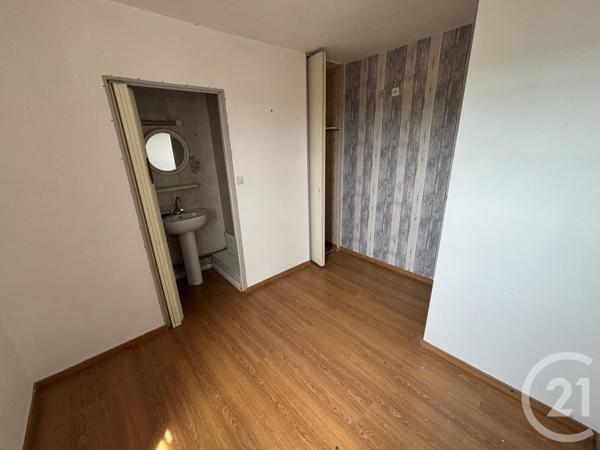 Maison à vendre  11 pièces - 260 m2 INGRANDES - 86