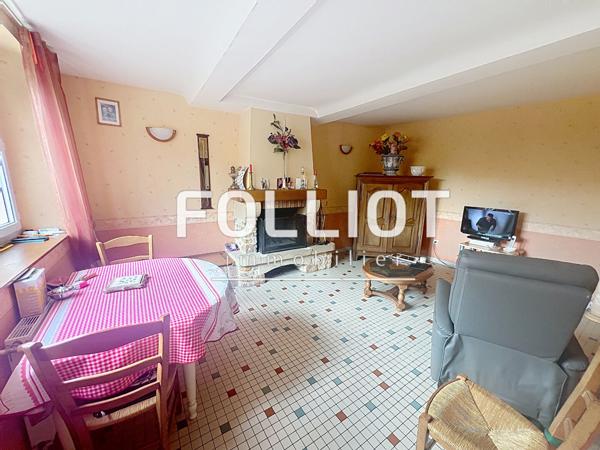 A VENDRE Maison 10 MN SAINT LO BOURG SAINT CLAIR SUR ELLE 50680