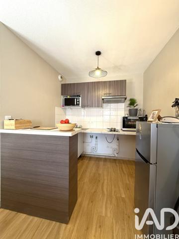 Location appartement 2 pièces 42 m² La Rivière-Saint-Sauveur
