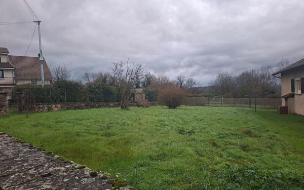 Terrain à vendre    Saint-Hilaire-de-Brens