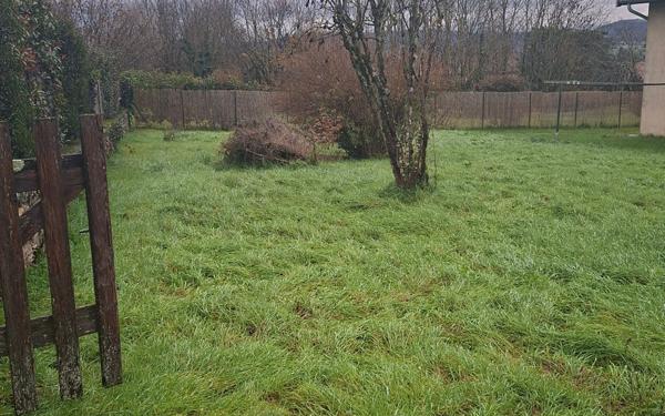 Terrain à vendre    Saint-Hilaire-de-Brens