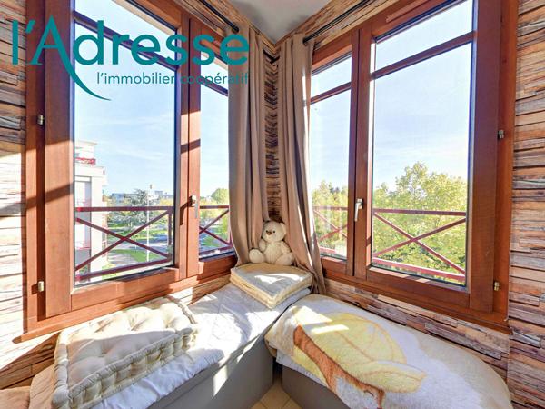 Trois pièces en DERNIER ETAGE