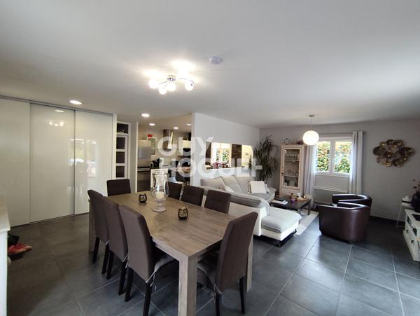 Maison Montrond Les Bains 4 pièce(s) 90 m2