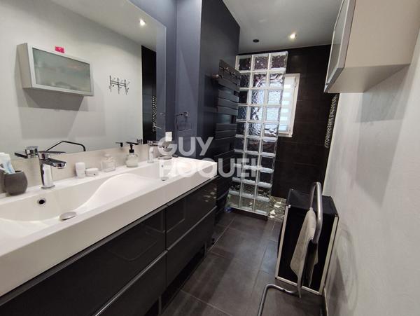 Maison Montrond Les Bains 4 pièce(s) 90 m2