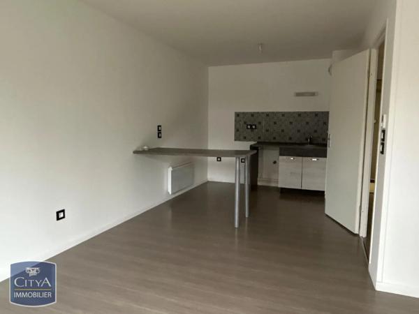 Appartement à louer 2 pièces 42.65m²