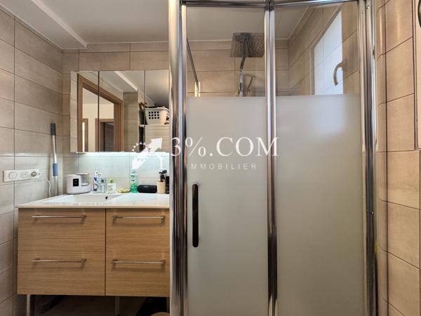 Appartement 3 pièce(s) 2 chambre(s) 70 m²