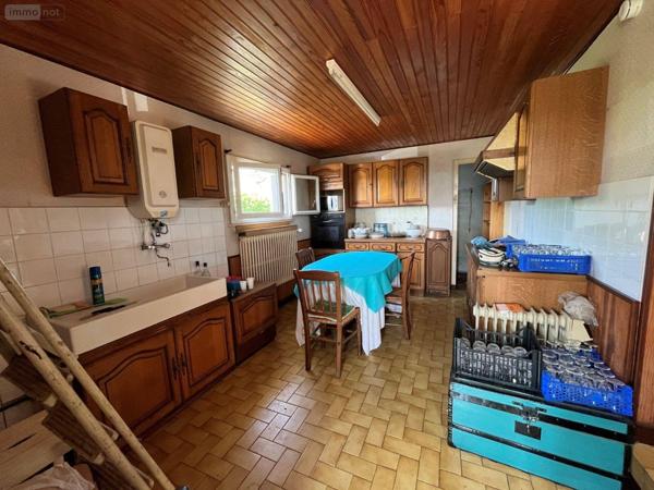 Maison rurale à vendre à Sanvignes-les-Mines en Saône-et-Loire (71410), ref : 063/1458