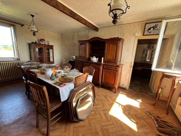 Maison rurale à vendre à Sanvignes-les-Mines en Saône-et-Loire (71410), ref : 063/1458