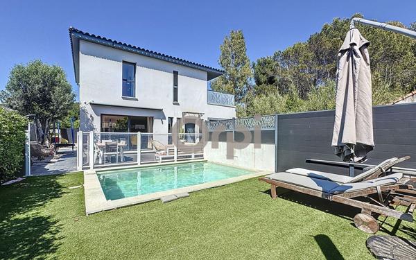 Maison à vendre    5 pièces • 149,91 m2 Fréjus