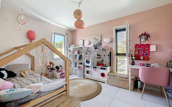 Maison à vendre    5 pièces • 149,91 m2 Fréjus