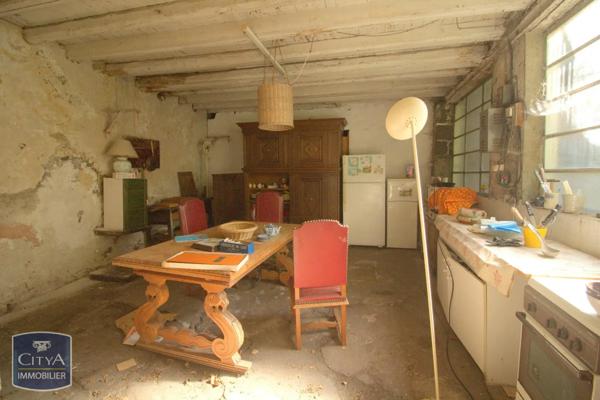 Immeuble à vendre 261m²