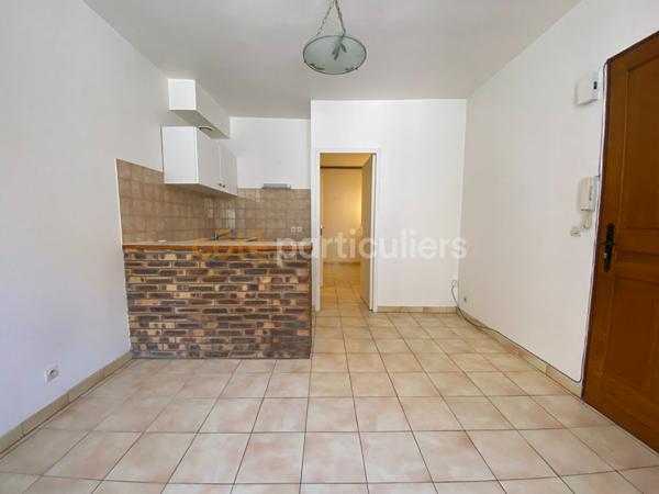 Location Appartement25 m² - 2 Pièces - MONTLHERY (91310)