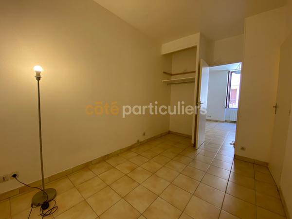 Location Appartement25 m² - 2 Pièces - MONTLHERY (91310)