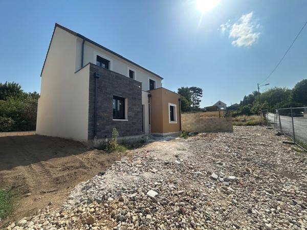 Montlhéry (91310) MONTLHERY CENTRE VILLE - MAISON NEUVE - 128 M2 - F6 - GROSSE OPPORTUNITE - LIVRÉE POUR VOUS SOUS 2 MOIS