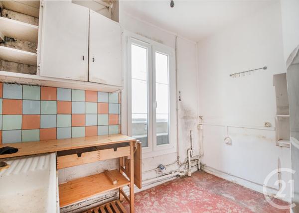 Appartement F4 à vendre  4 pièces - 72,61 m2 PARIS - 75010