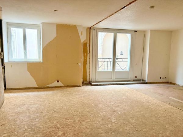 Agen centre – Appartement en rez-de-chaussée à réagencer entièrement
