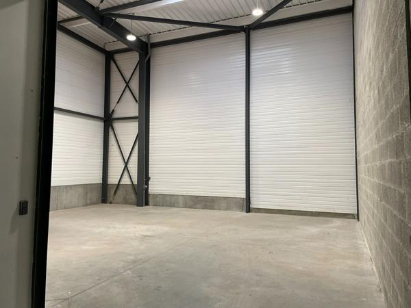 A LOUER : local d'activité neuf 240 m2 NANTES OUEST ORVAULT