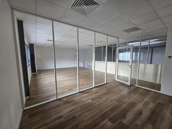 A LOUER : local d'activité neuf 240 m2 NANTES OUEST ORVAULT