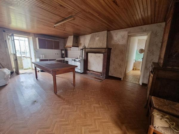 Maison à vendre à Pontorson dans la Manche (50170), ref : MA536