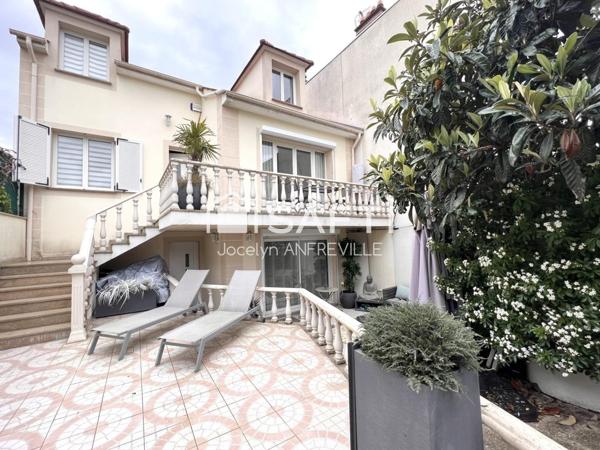 Maison familiale avec spacieux extérieurs