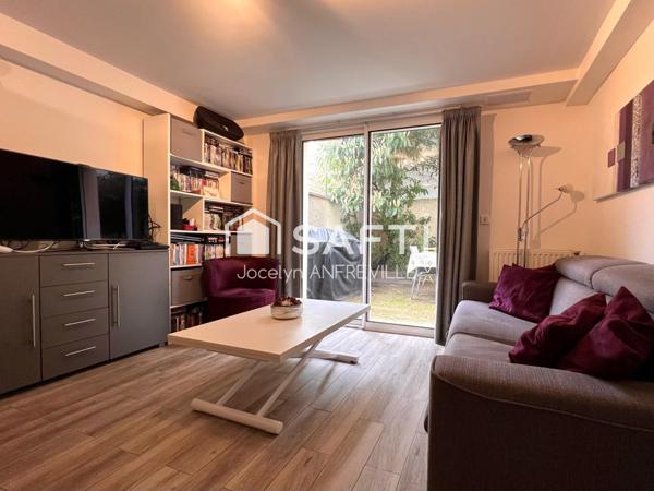 Maison familiale avec spacieux extérieurs