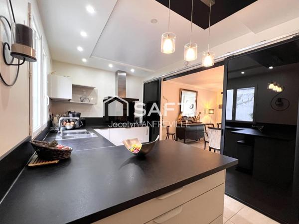 Maison familiale avec spacieux extérieurs