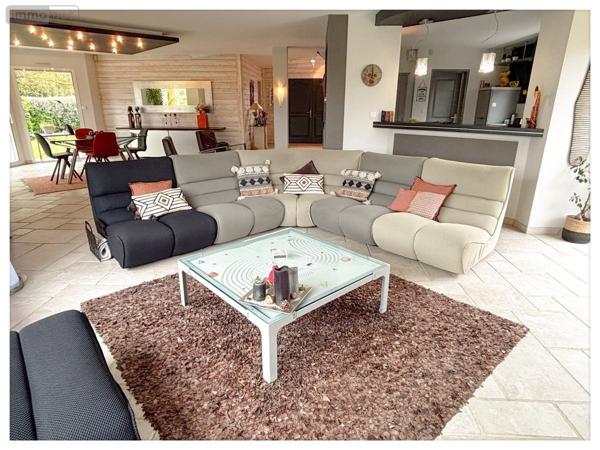Maison à vendre à Avrillé dans le Maine-et-Loire (49240), ref : 49014-1838