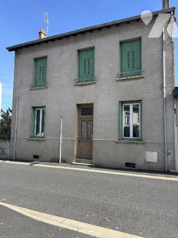 Maison en pierres et son terrain constructible