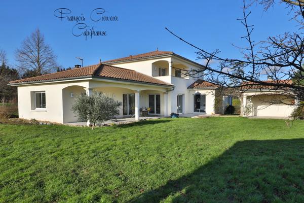 Maison à vendre 6 pièces proche de MACON (71)