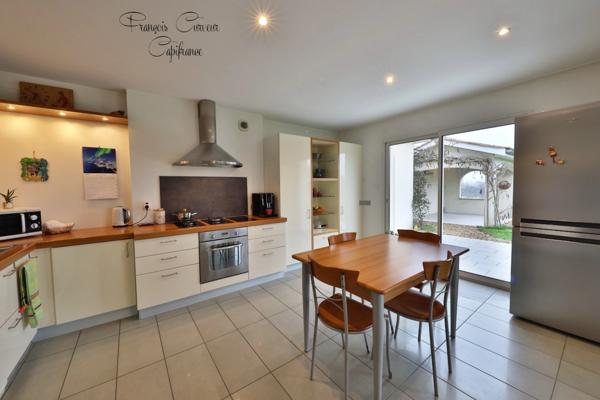 Maison à vendre 6 pièces proche de MACON (71)