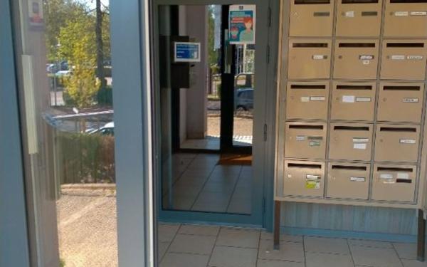 Appartement à vendre    1 pièce •  Limoges