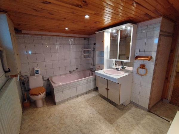 Maison individuelle de ville à Montpon-Ménestérol 5 pièces 127,28 m2