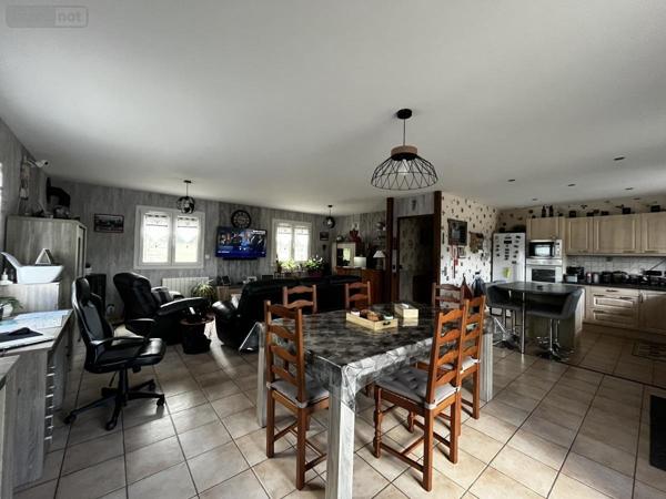 Maison à vendre à Brionne dans l'Eure (27800), ref : 27049-861