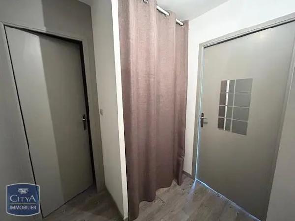 Appartement à louer 1 pièce 31.91m² Le Mans (72000)