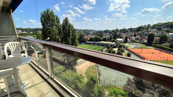 Ville-d'Avray (92410) Charmant 3/4 pièces avec vue panoramique dégagée