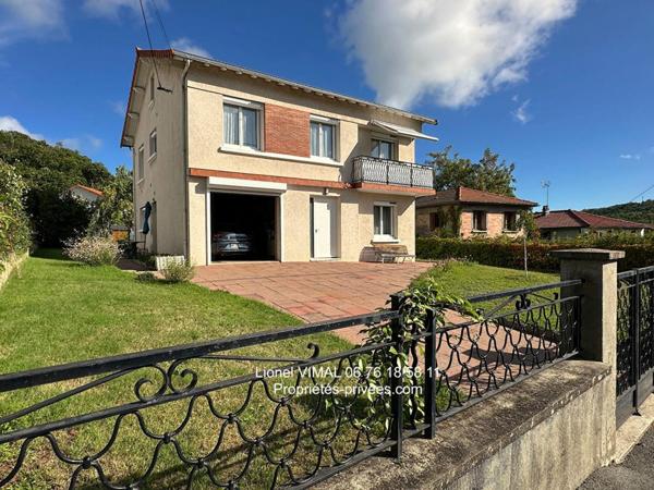 Maison 145 m2 6 pièces ( 4 ch ) sur terrain clos de 609 m2