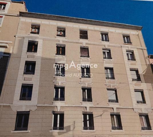 Appartement à VILLEURBANNE, 69100 - 4 pièces 104m²