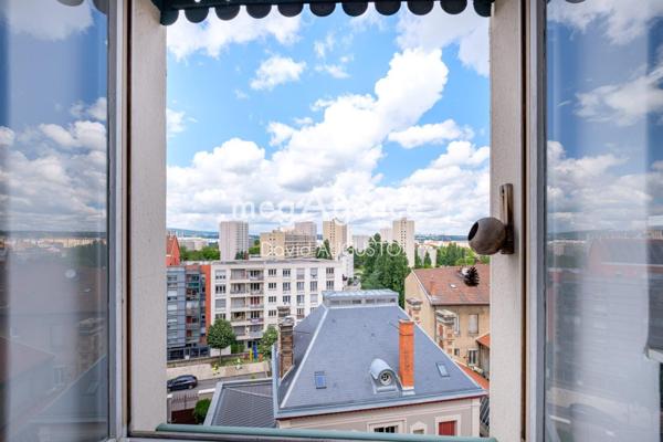 Appartement à VILLEURBANNE, 69100 - 4 pièces 104m²