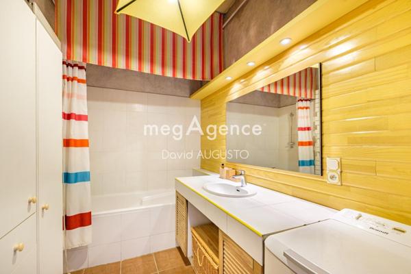 Appartement à VILLEURBANNE, 69100 - 4 pièces 104m²