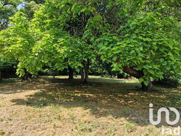 Maison à vendre 8 pièces 220 m² Sainte-Croix-de-Mareuil